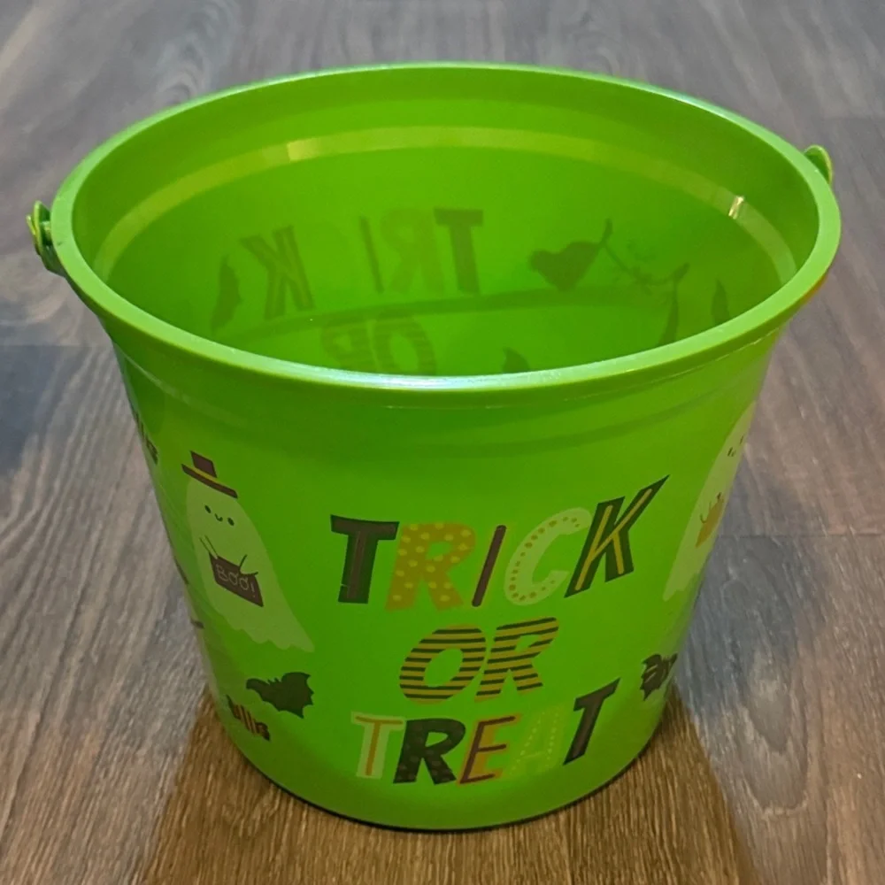 Halloween Buckets 4 Pack